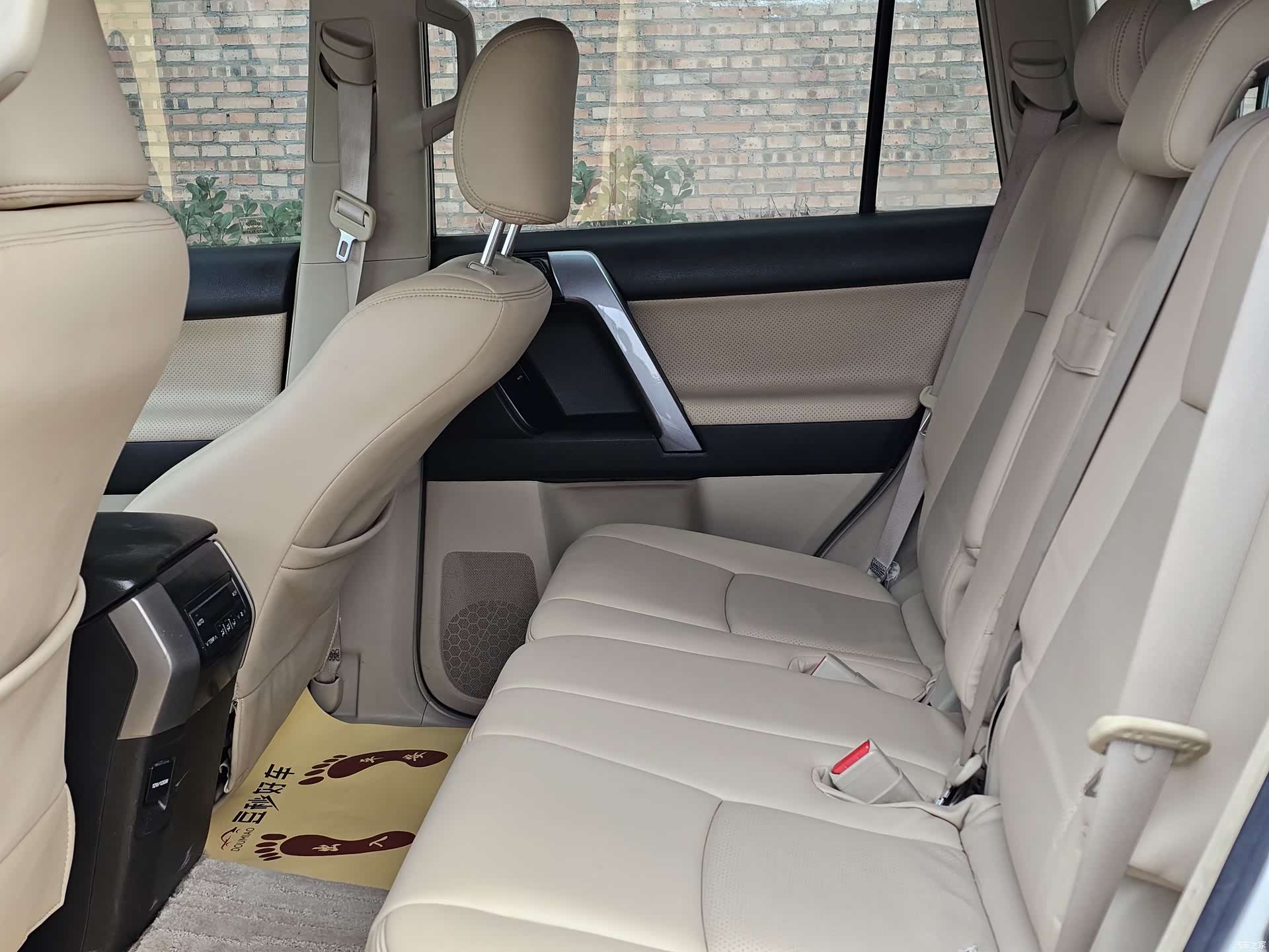 Toyota Prado, 2013 11