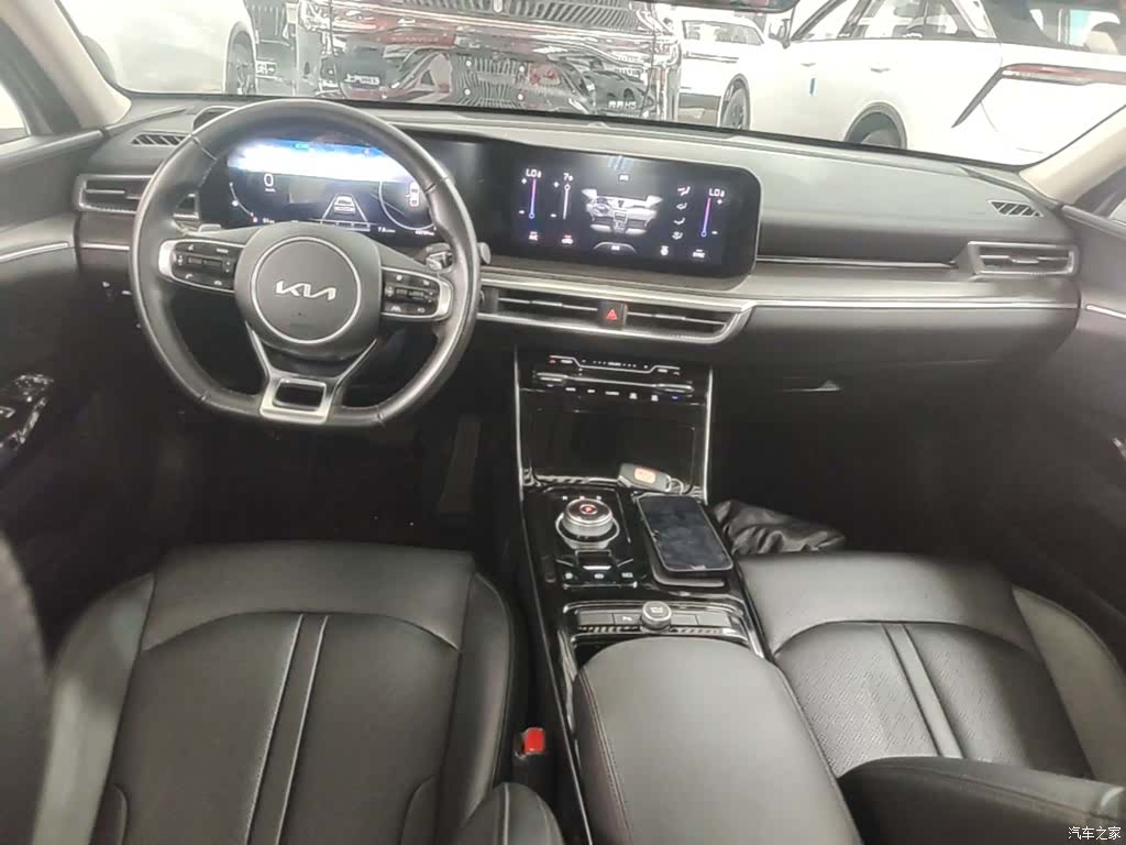 Kia K5, 2022 10