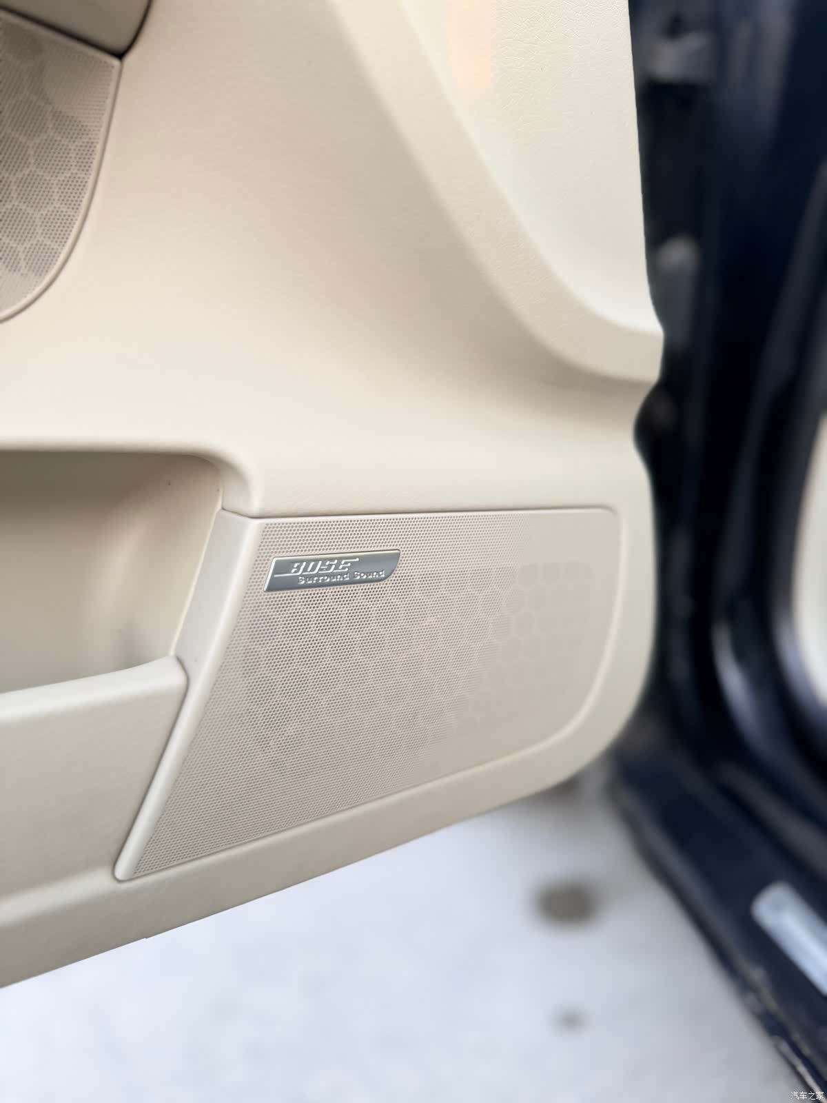 Audi A6L, 2011 14