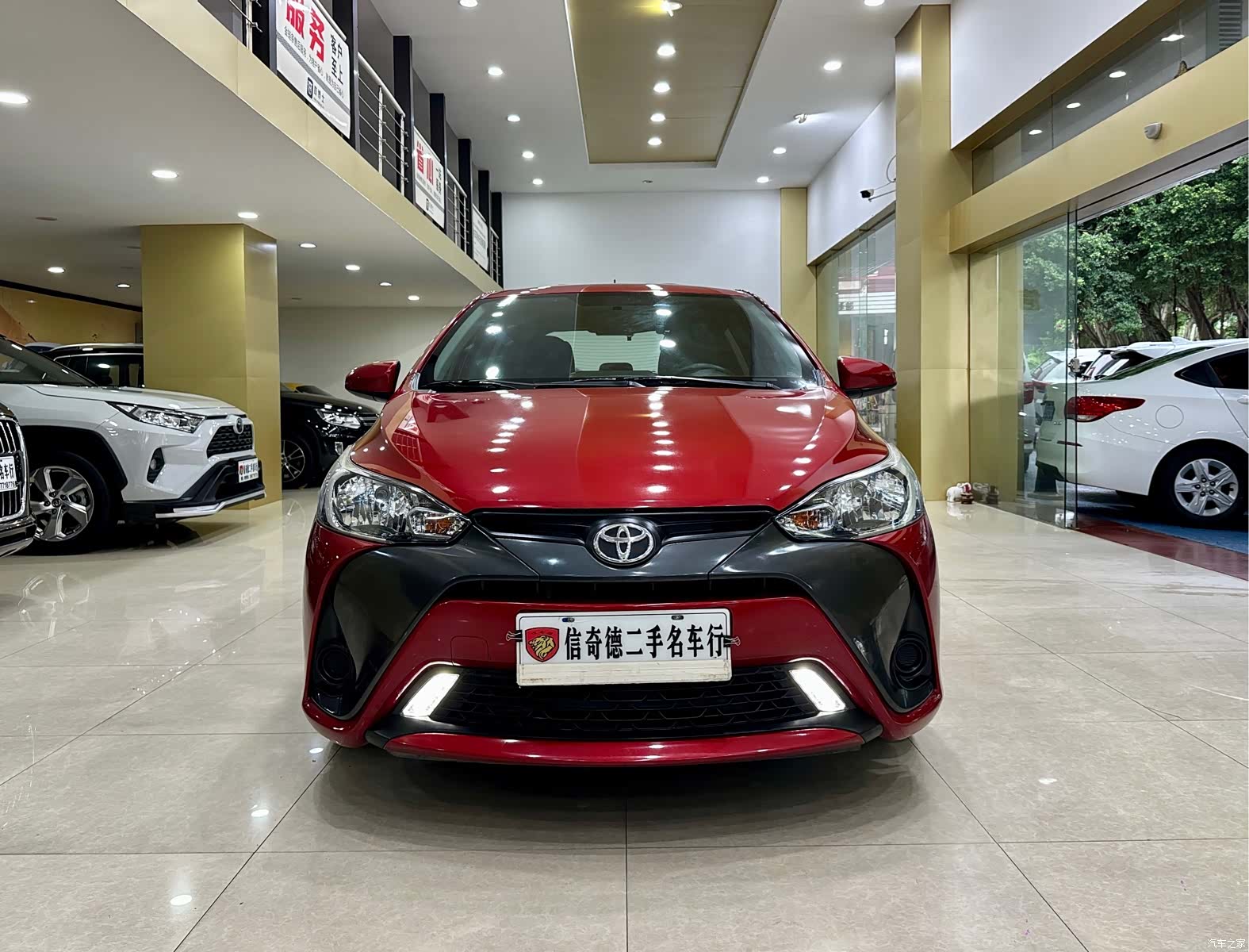 Toyota YARiS L, 2019 4