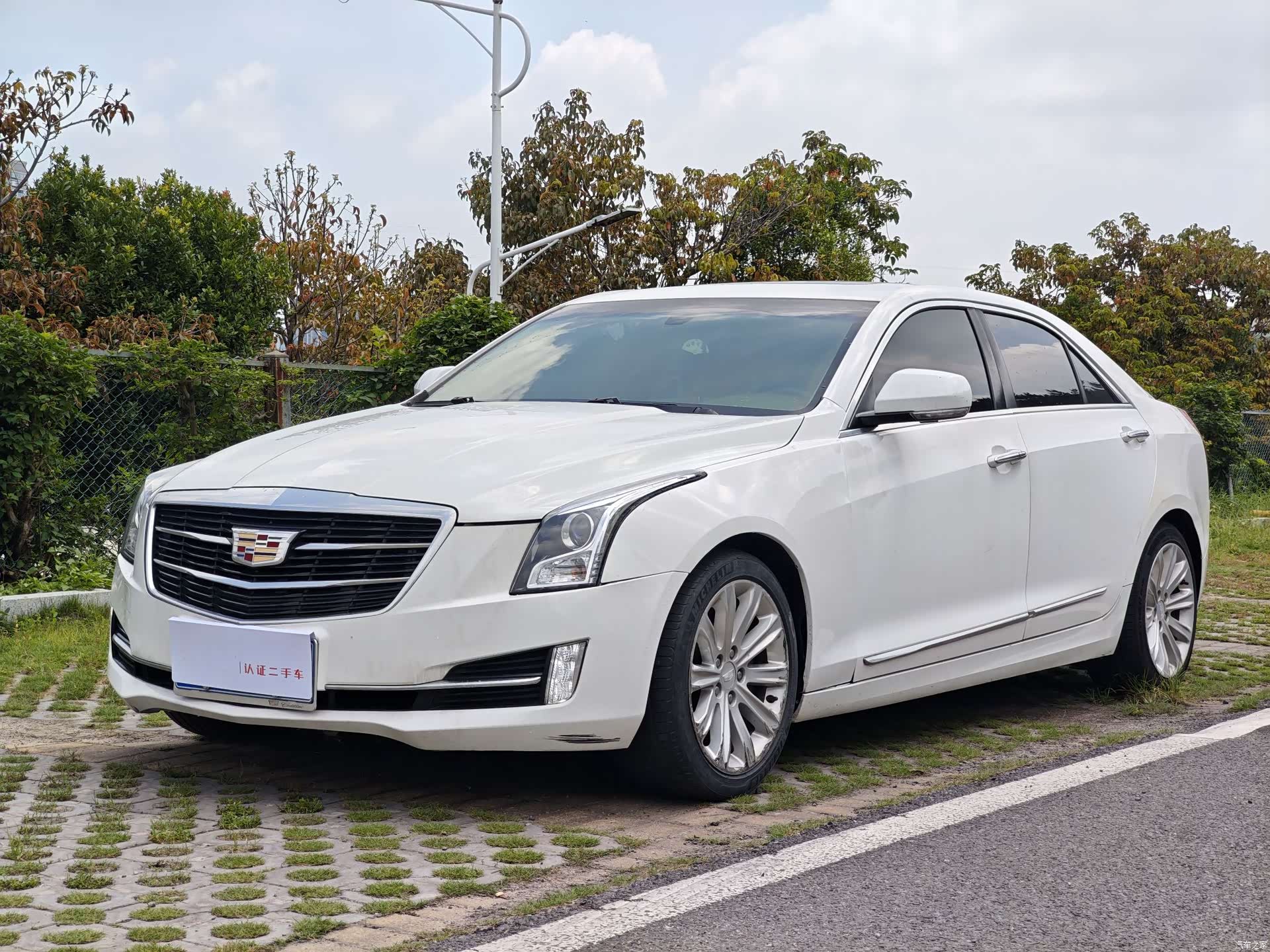 Cadillac ATS-L