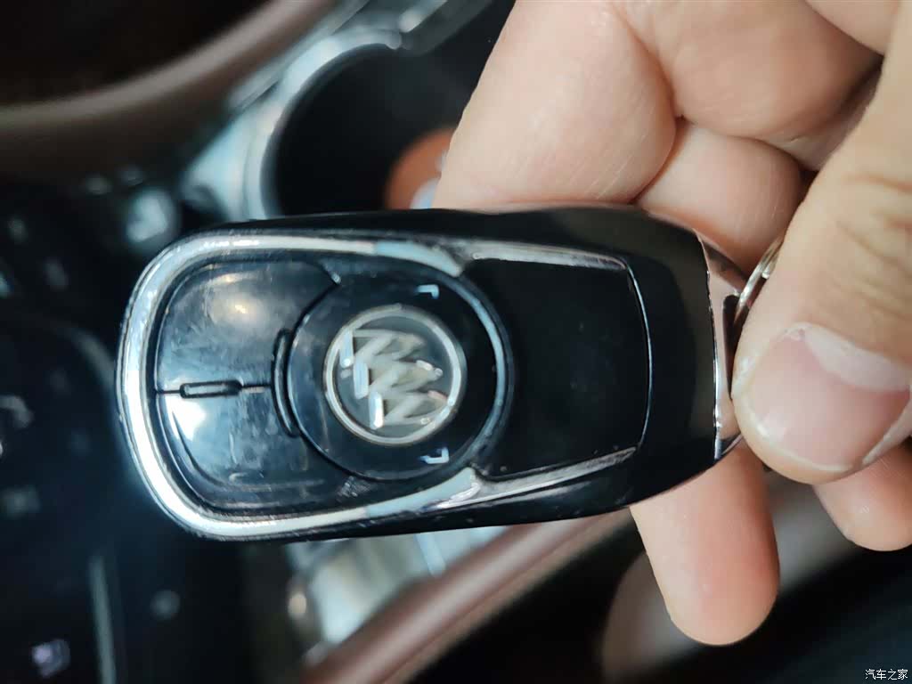 Buick Envision Plus, 2015 17