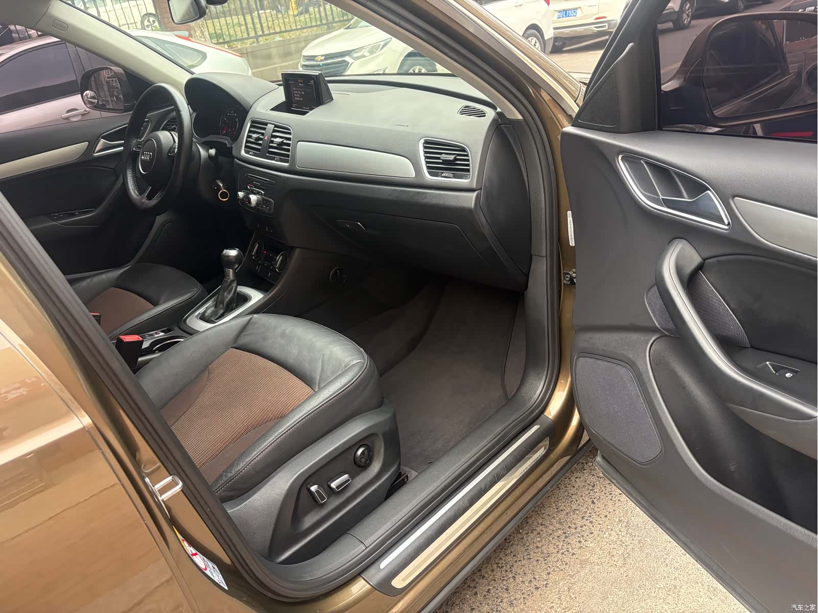 Audi Q3, 2016 10