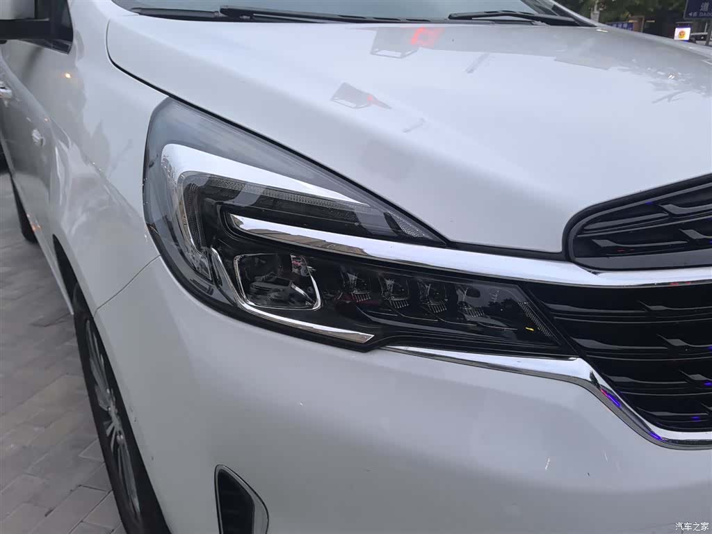 Buick GL8, 2022 24