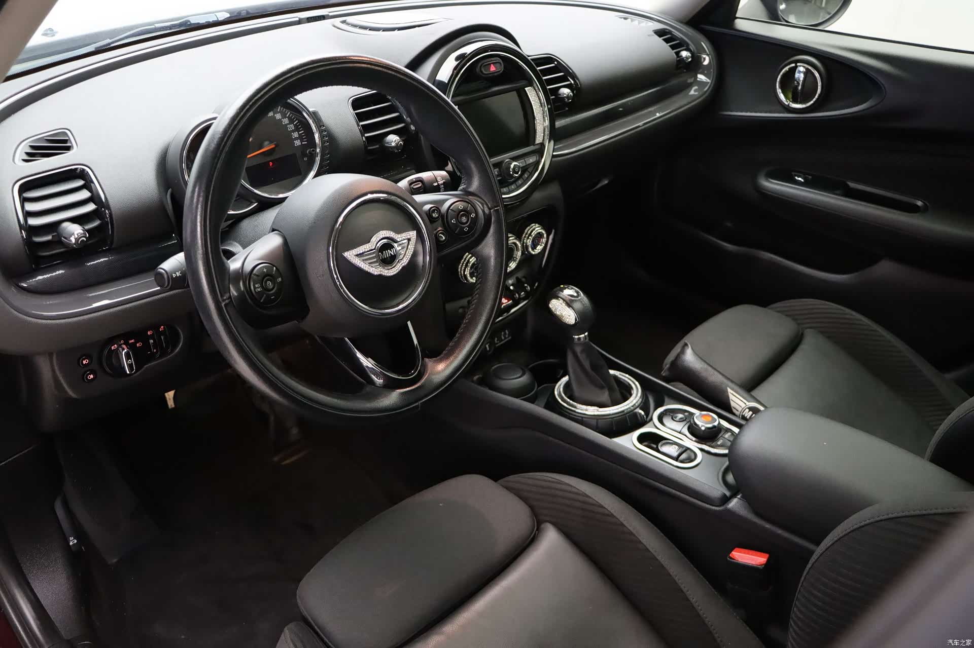 Mini Clubman, 2017 16