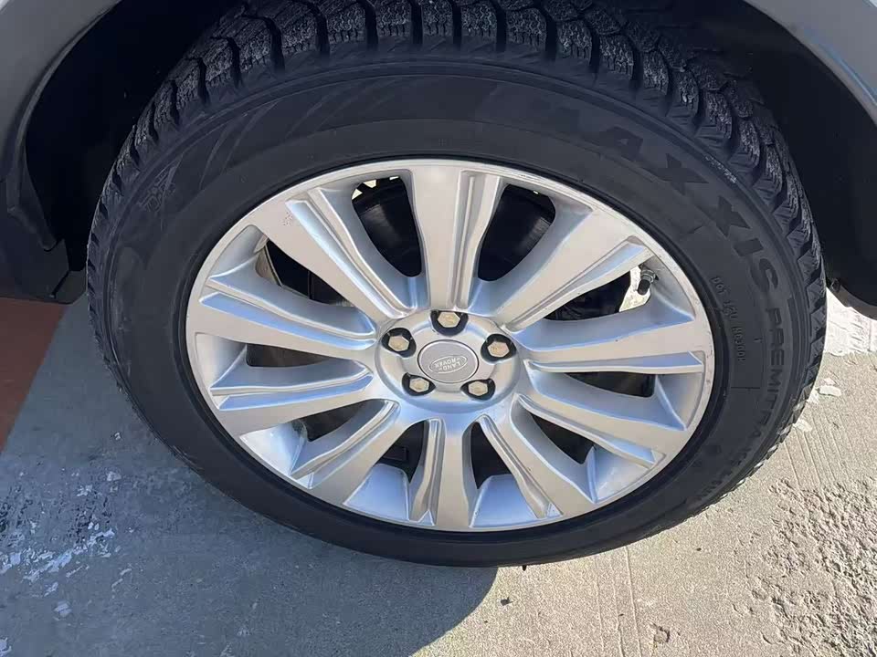 Land Rover Range Rover Aurora