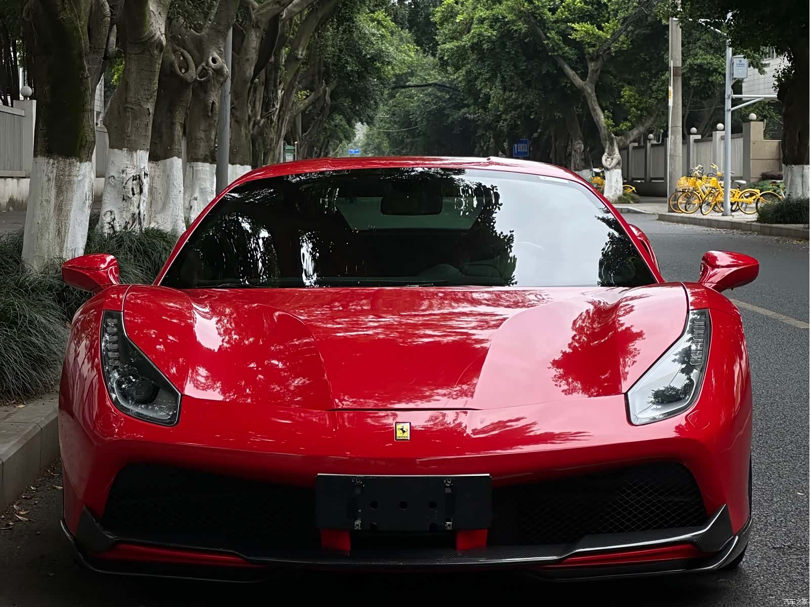 Ferrari 488, 2016 2
