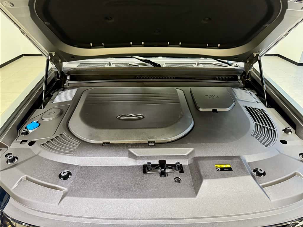 Jetour Traveller, 2024 11