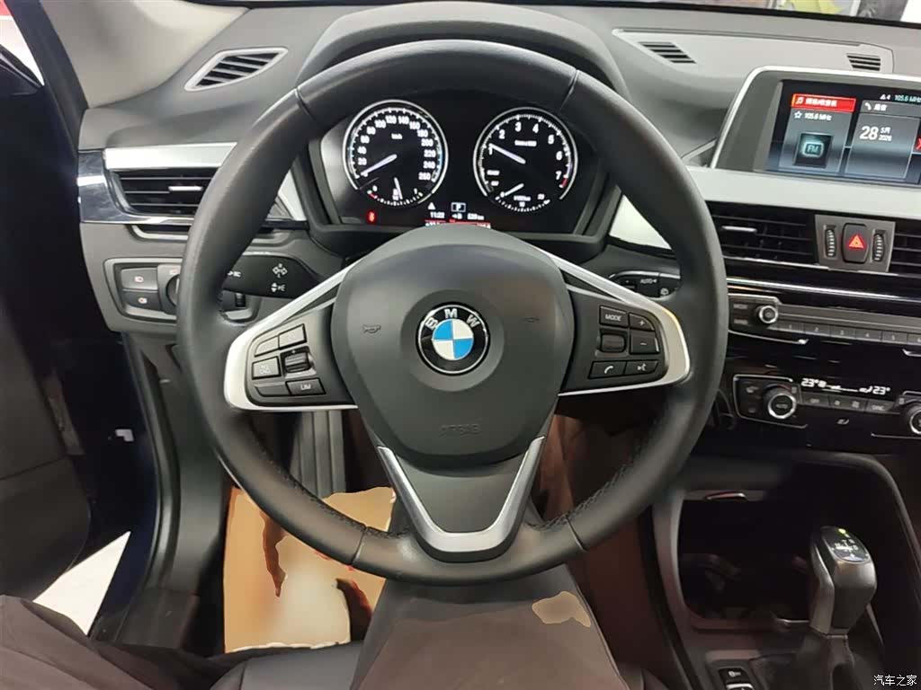 BMW X1, 2019 11