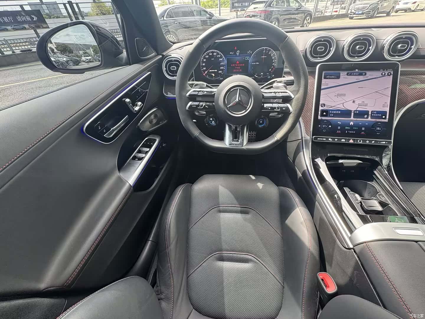 Mercedes-Benz C-Class, 2025 11