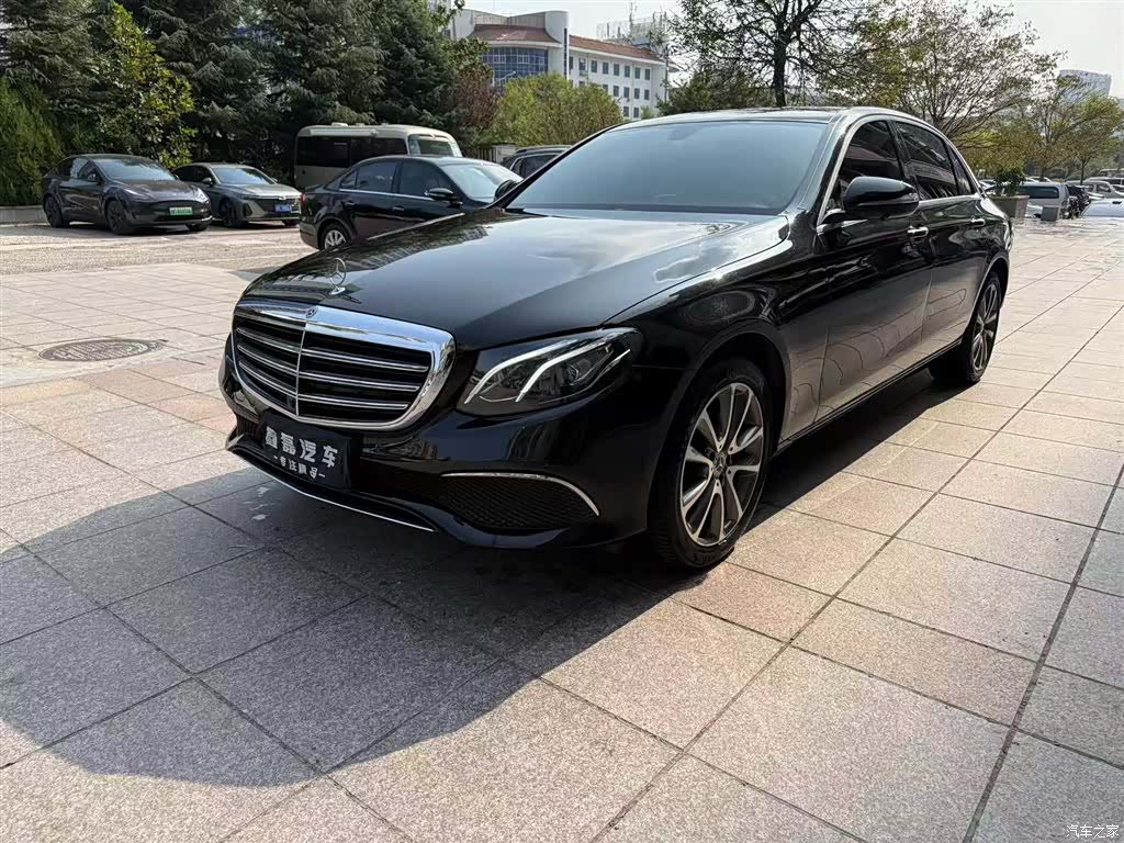 Mercedes-Benz E-Class, 2018 1
