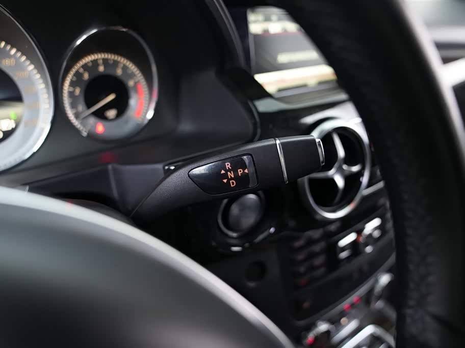 Mercedes-Benz GLK class