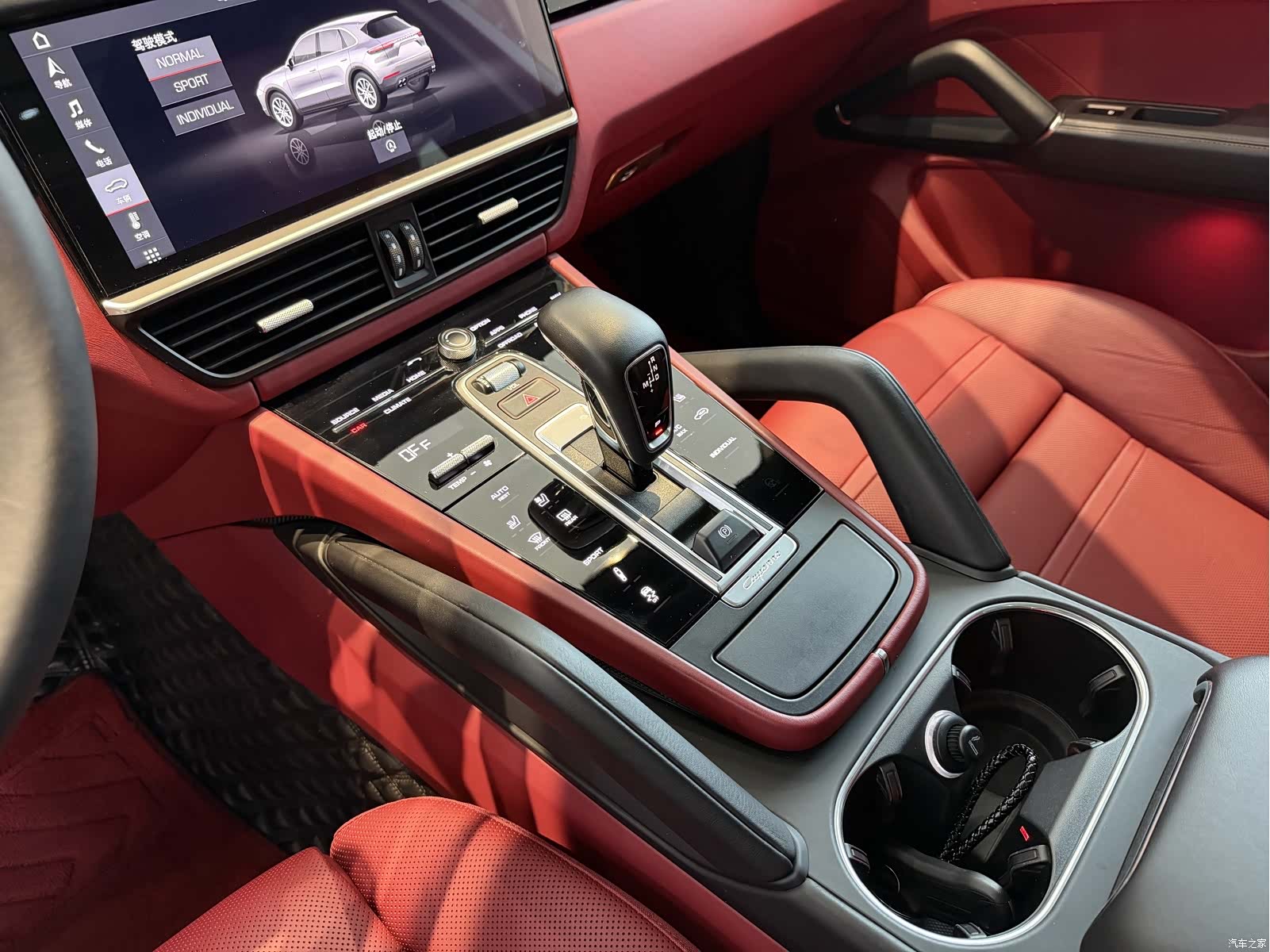 Porsche Cayenne, 2019 9