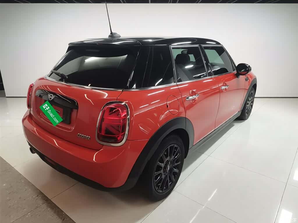 Mini Cooper, 2019 все фото