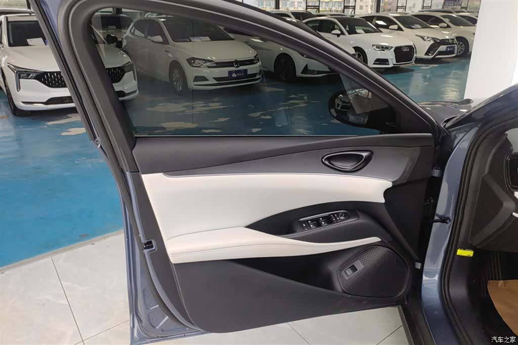 BYD Seal, 2024 7