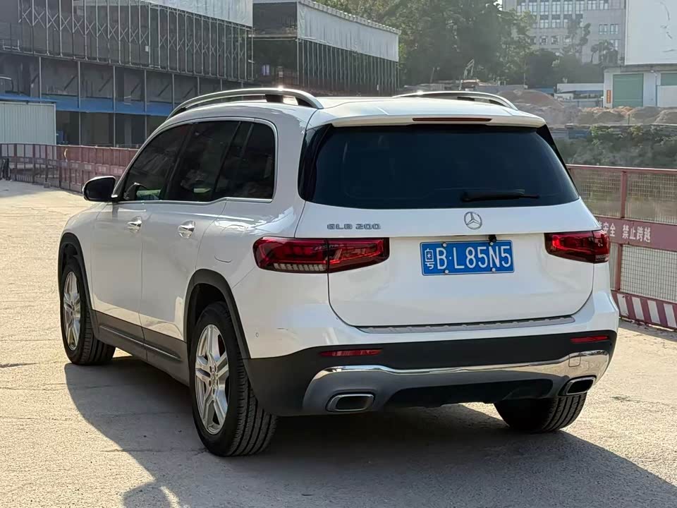 Mercedes-Benz GLB