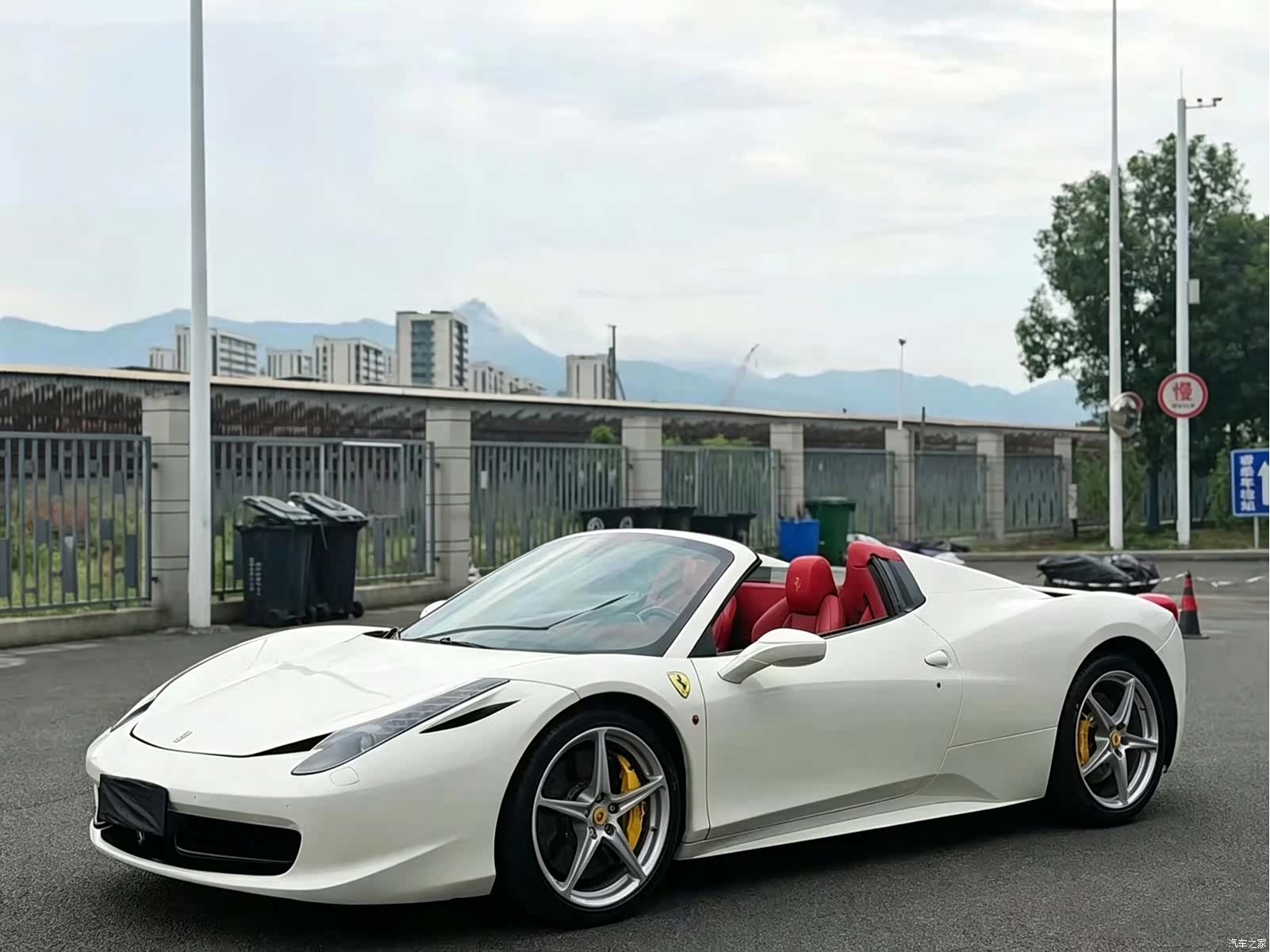 Ferrari 458, 2012 2