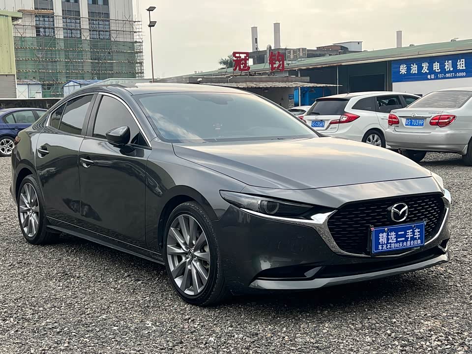 Mazda 3 Angkesaila