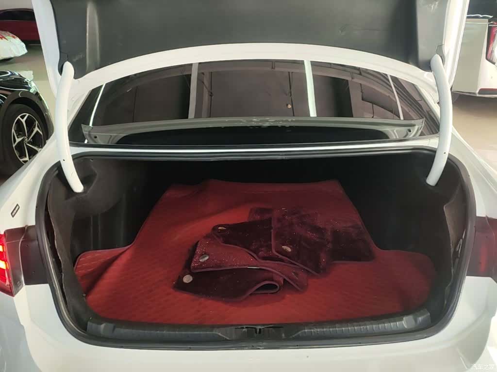 Volkswagen Lamando, 2018 19