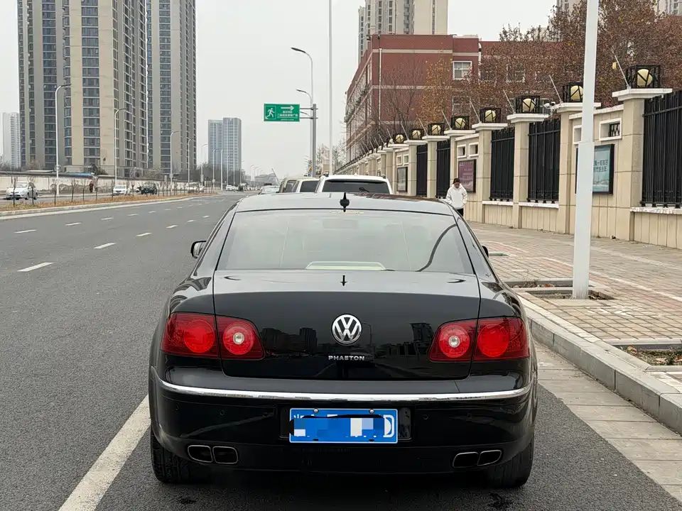 Volkswagen Phaeton