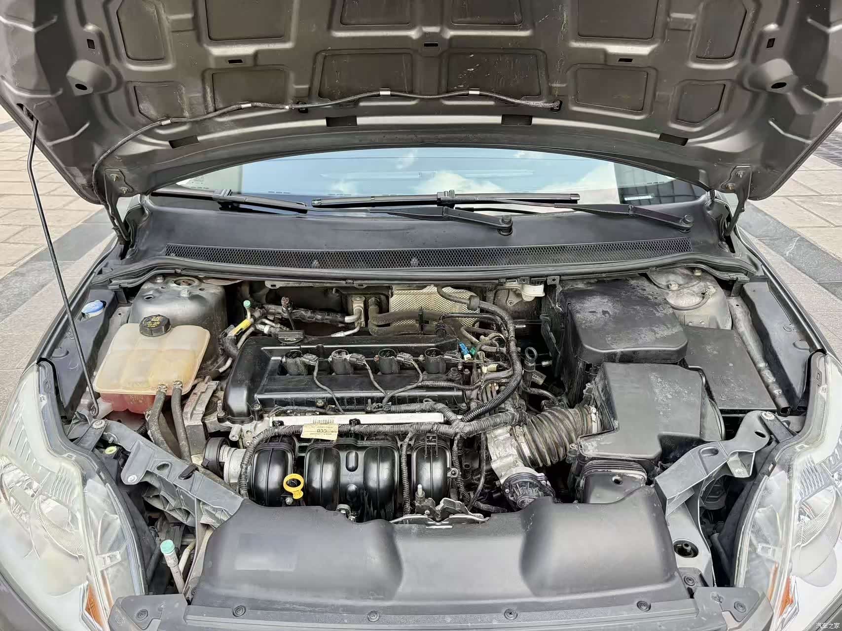 Ford Focus, 2014 12