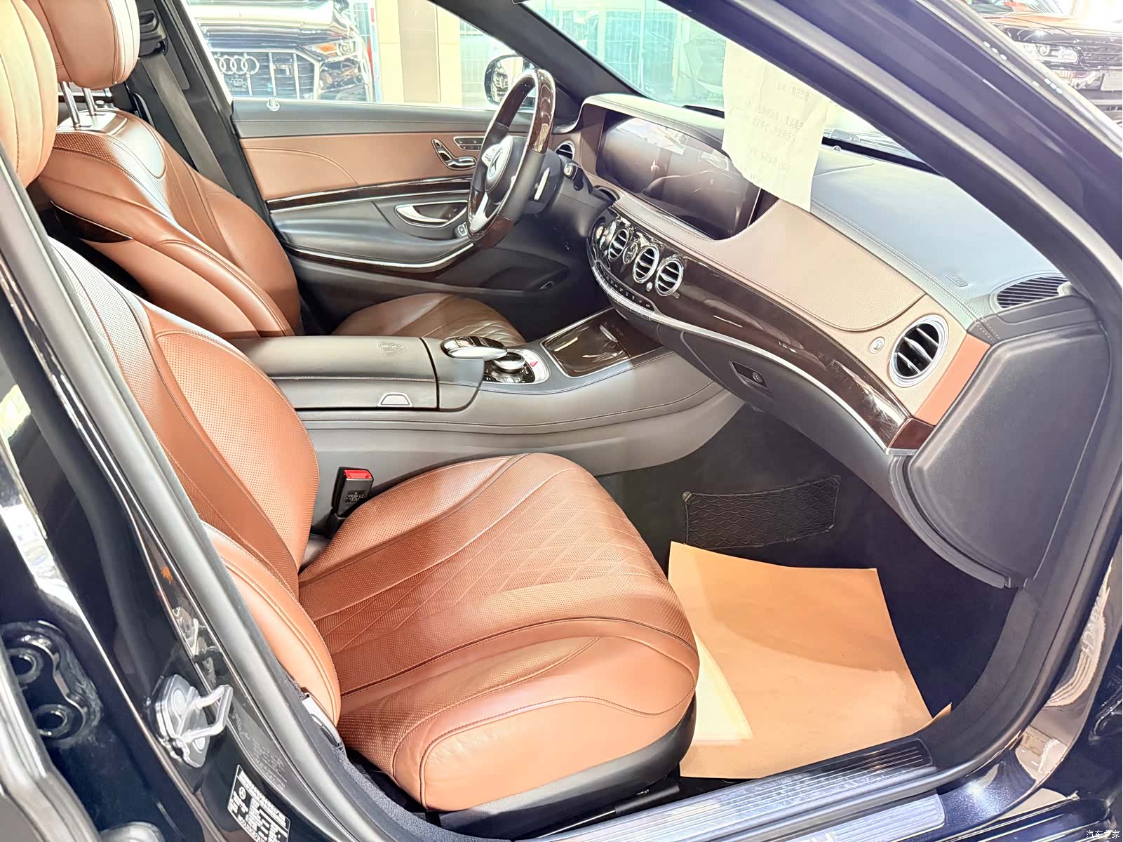 Maybach S-Class, 2018 9