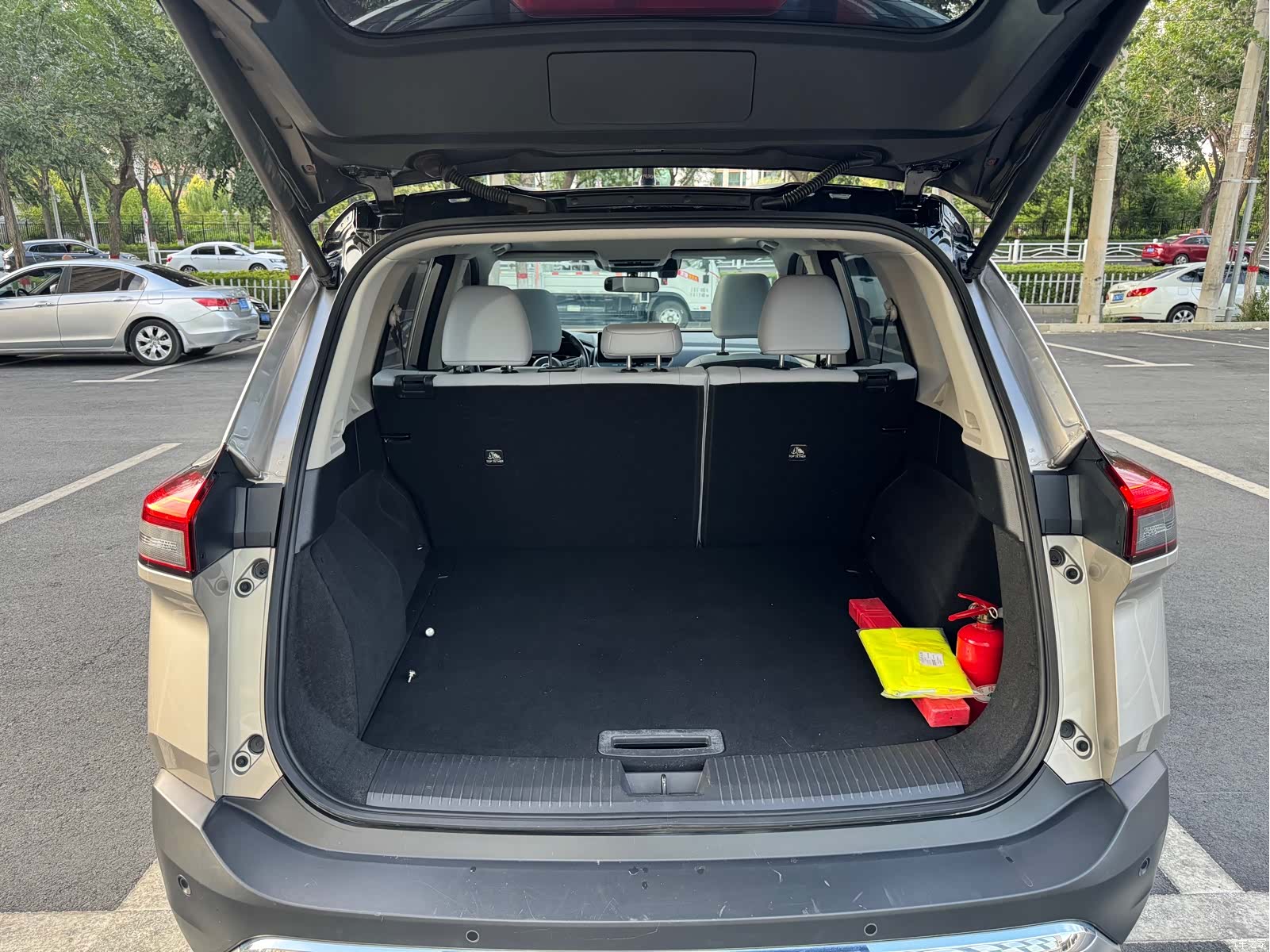 Nissan X-Trail, 2023 11