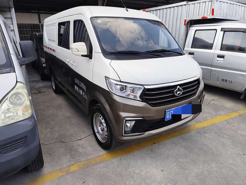 Changan Kuayue Cross Star V5