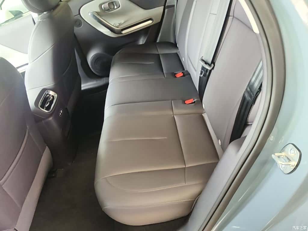 Leapmotor B01, 2025 17