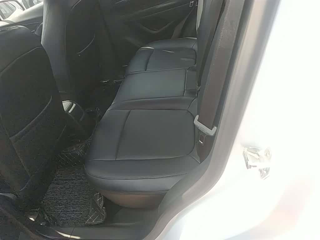 Buick Encore, 2017 17