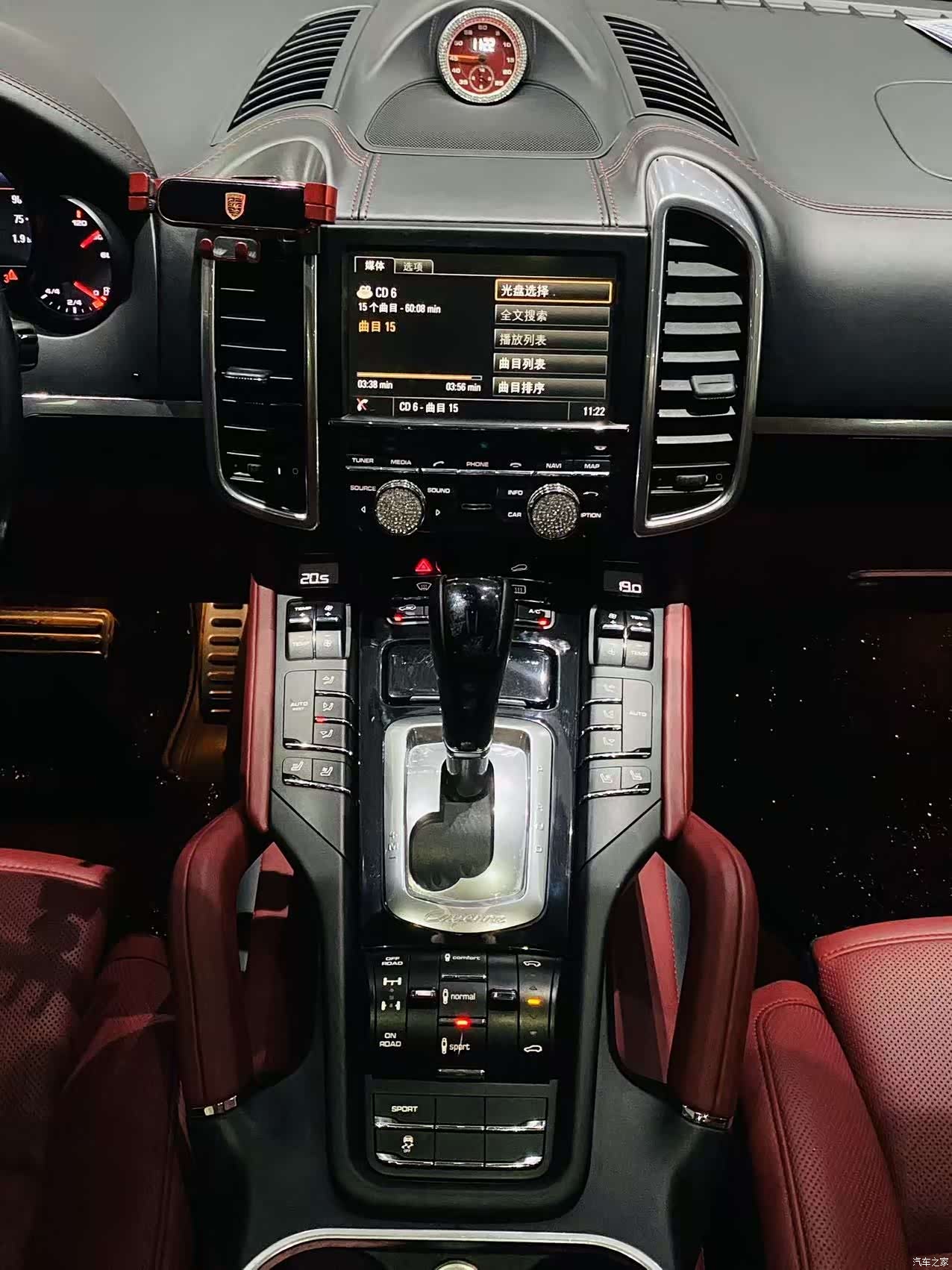 Porsche Cayenne, 2016 9