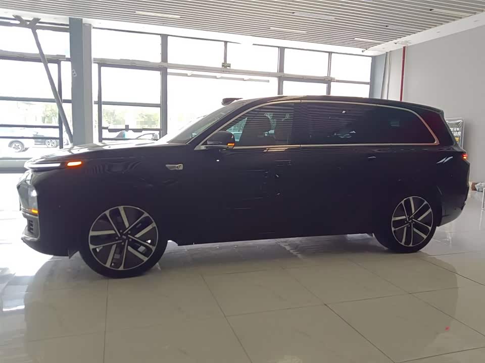 Li Auto Ideal L9