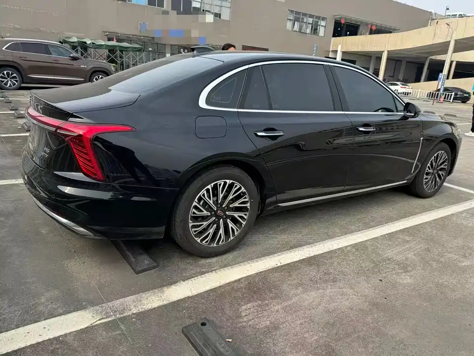 Hongqi H5