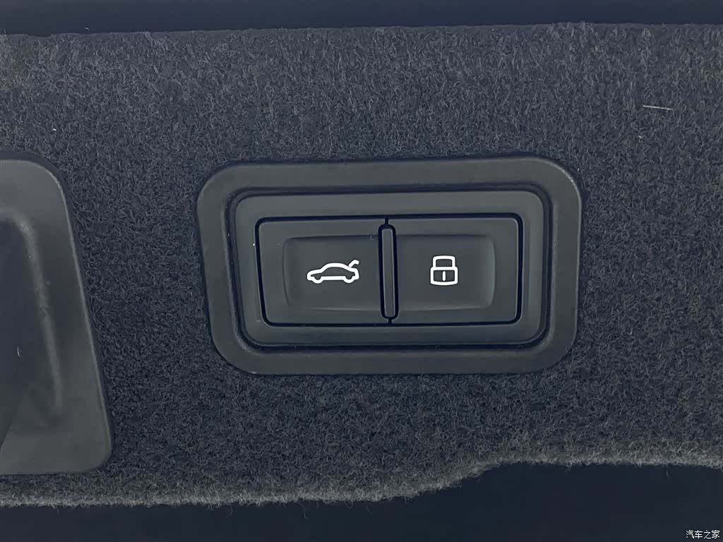 Audi A8L, 2020 32