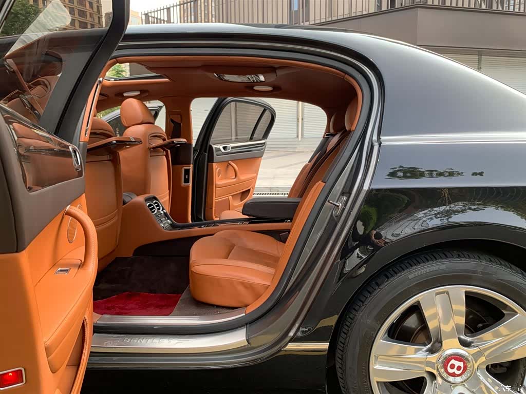 Bentley Flying Spur, 2011 15