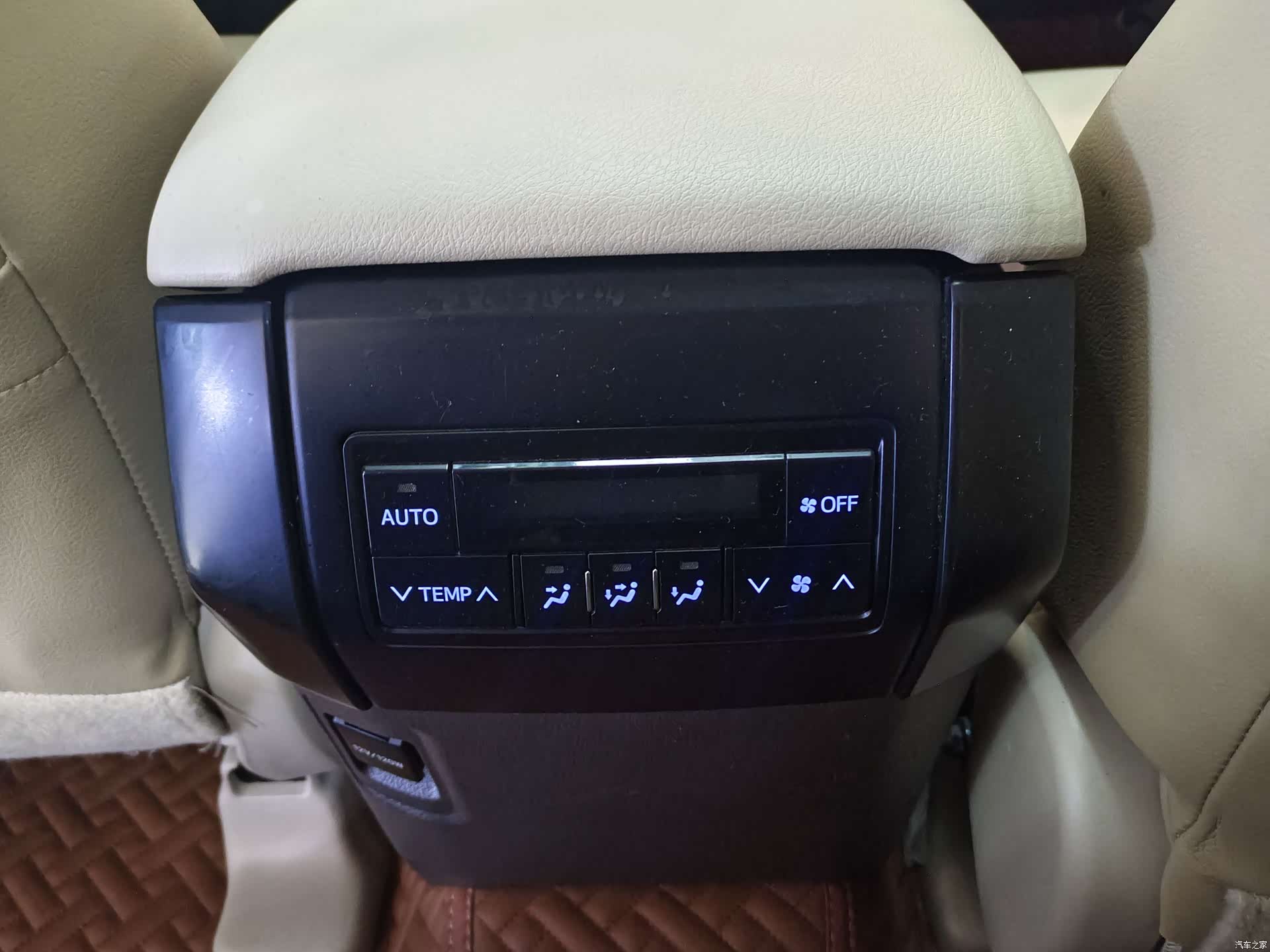 Toyota Prado, 2018 13