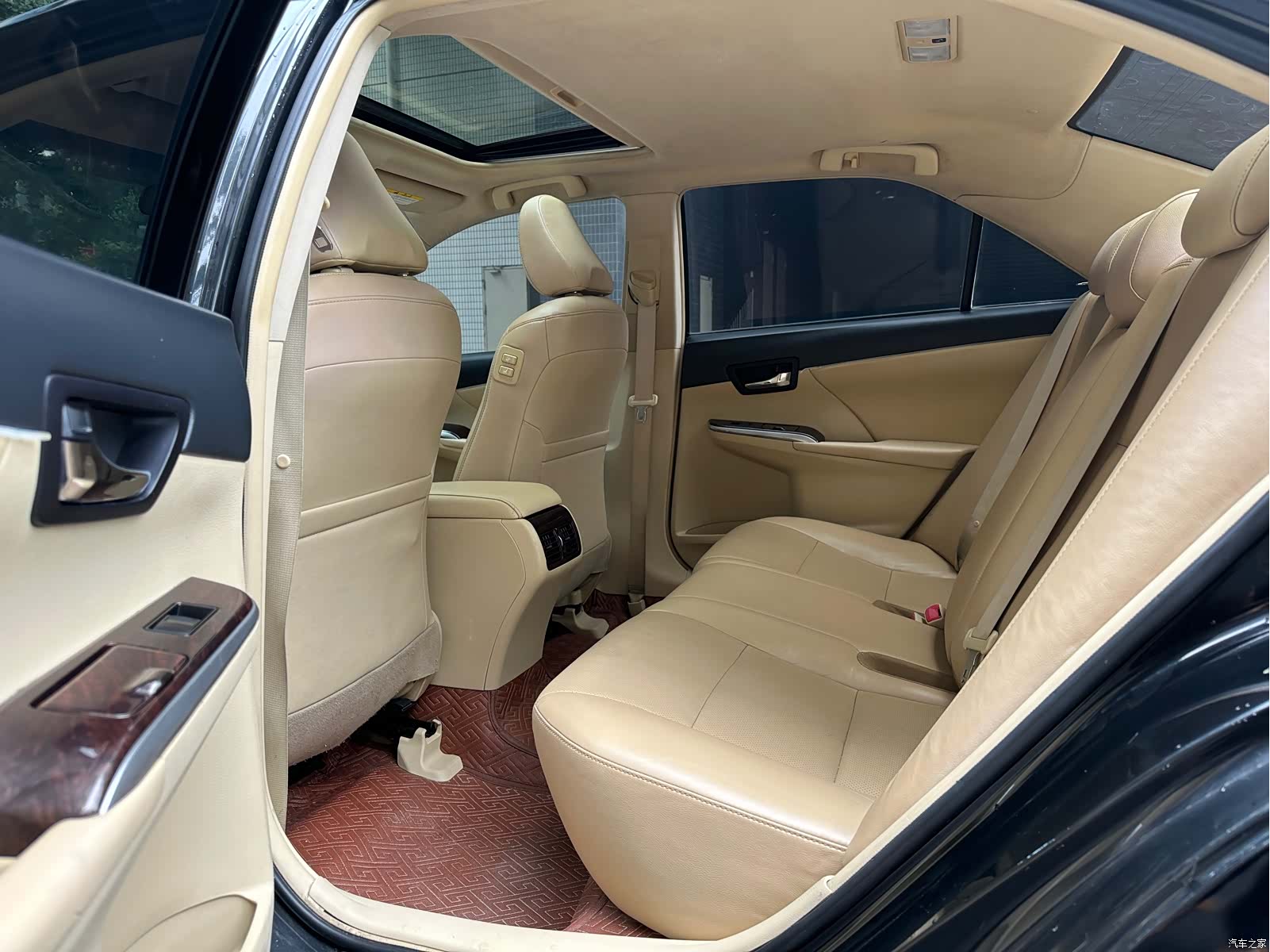 Toyota Camry, 2017 11