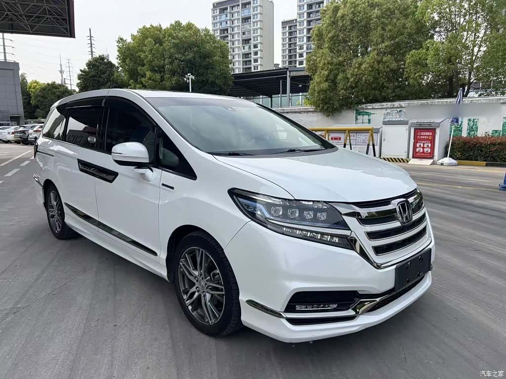 Honda Elysion, 2021 4