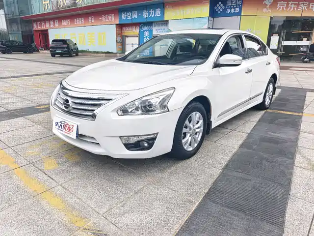 Nissan Altima 2013 — купить из Китая под заказ
