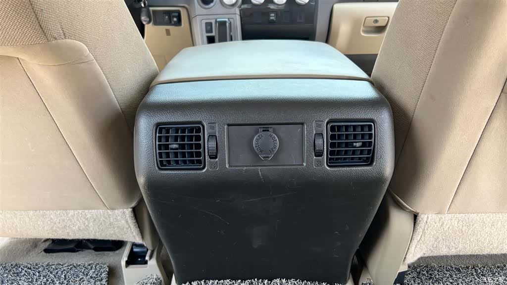 Toyota Tundra, 2012 16