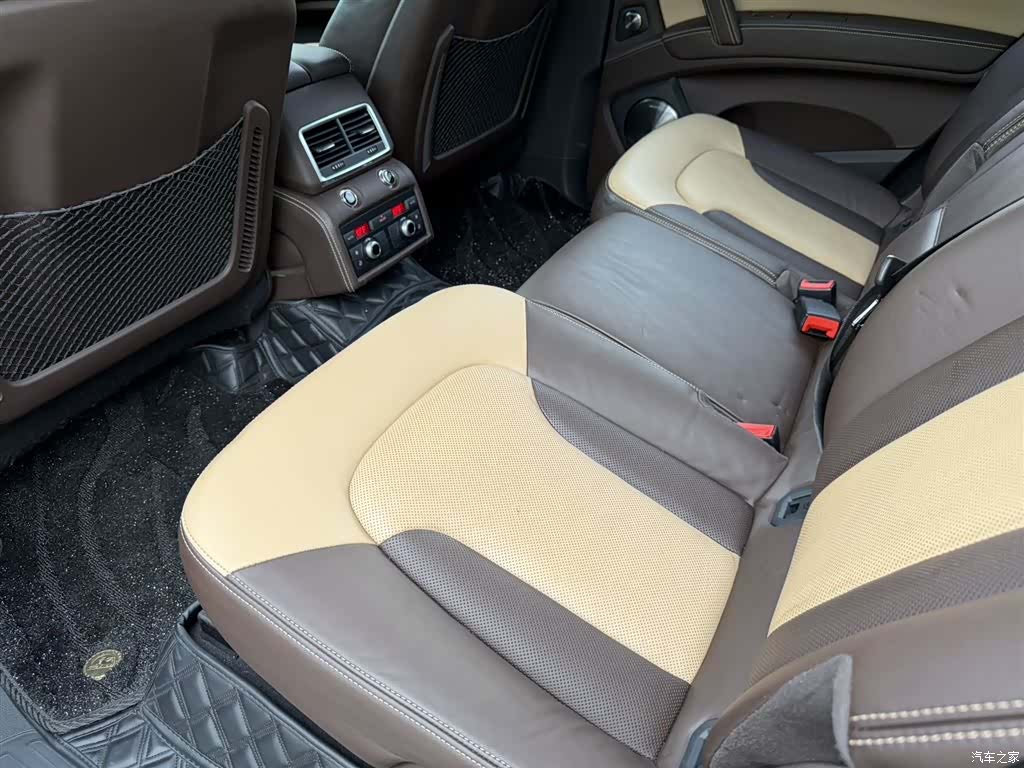 Audi Q7, 2015 13