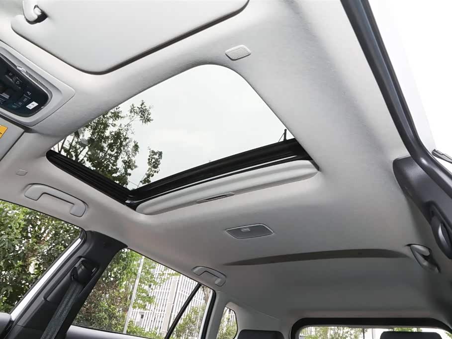 Toyota Corolla Sharp amplifier