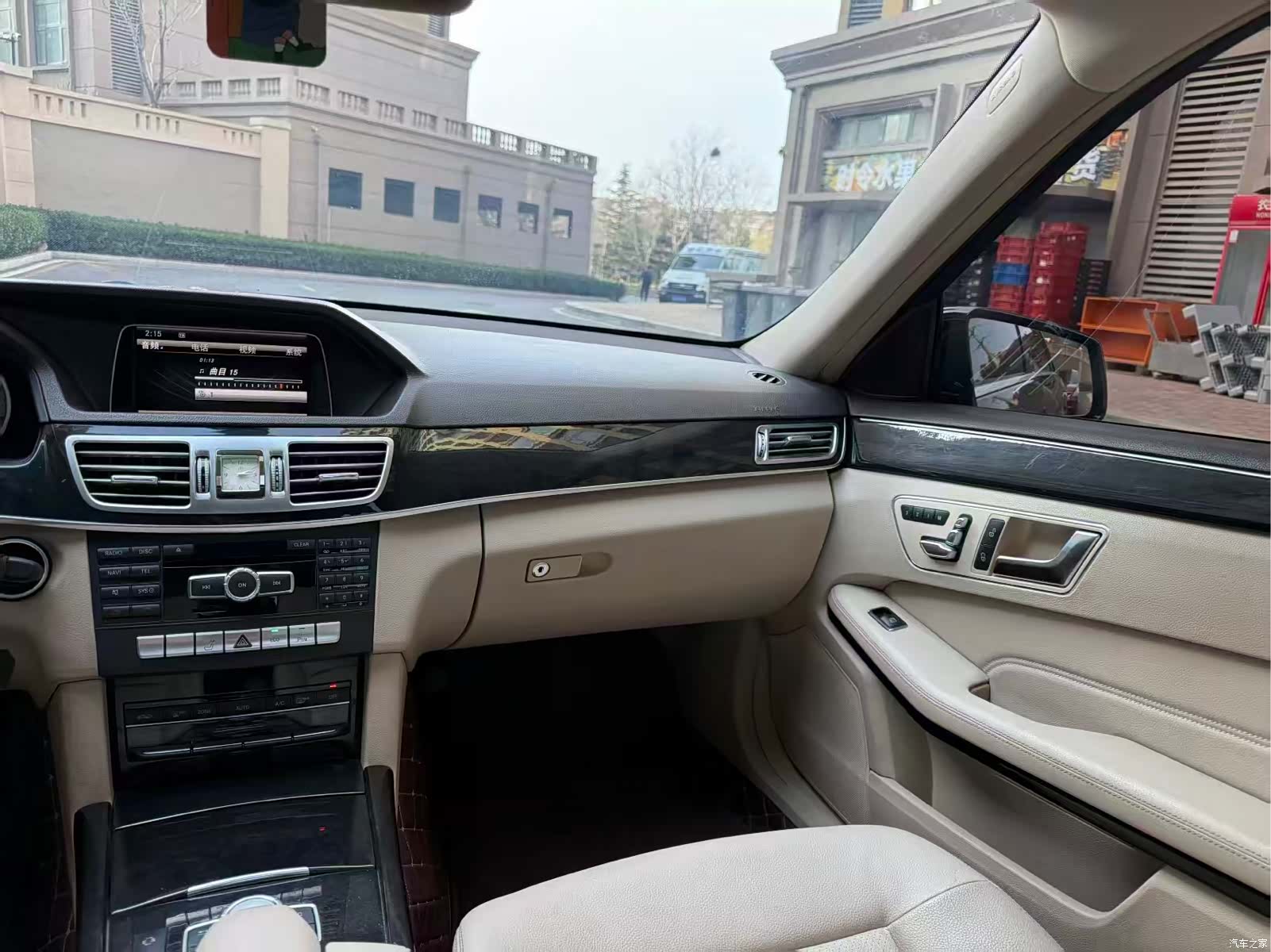 Mercedes-Benz E-Class, 2014 7