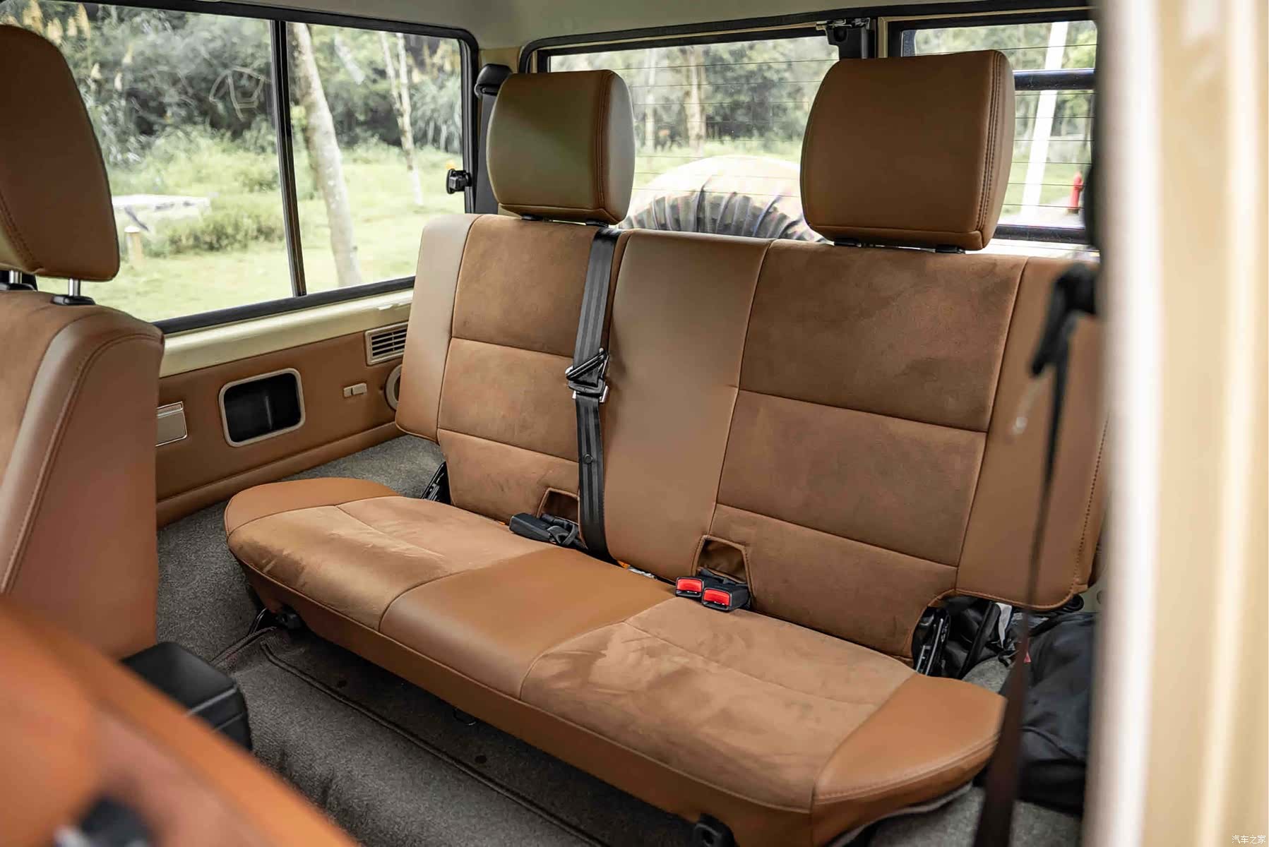 Toyota Land Cruiser, 2025 16