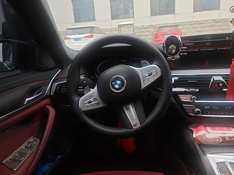 BMW 5 Series 2023, фото 15