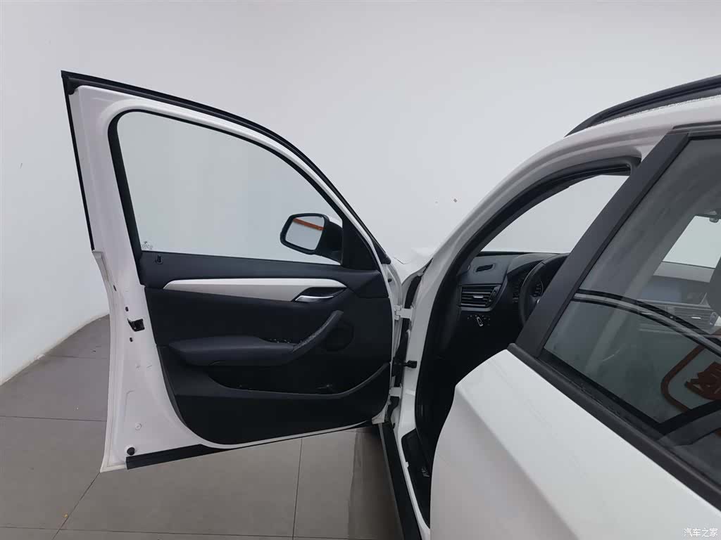 BMW X1, 2014 8