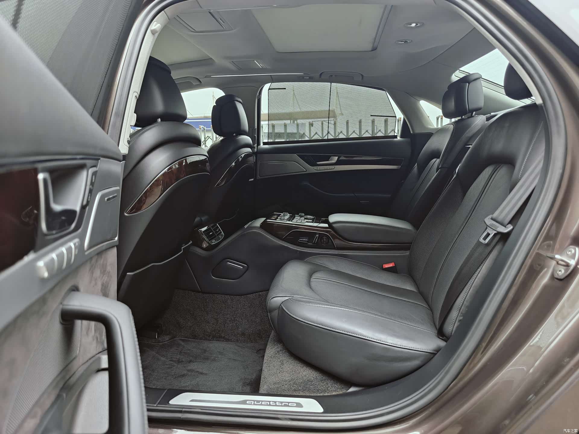 Audi A8L, 2015 12