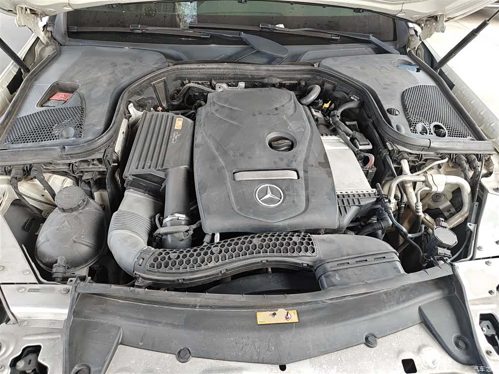 Mercedes-Benz E-Class, 2016 16