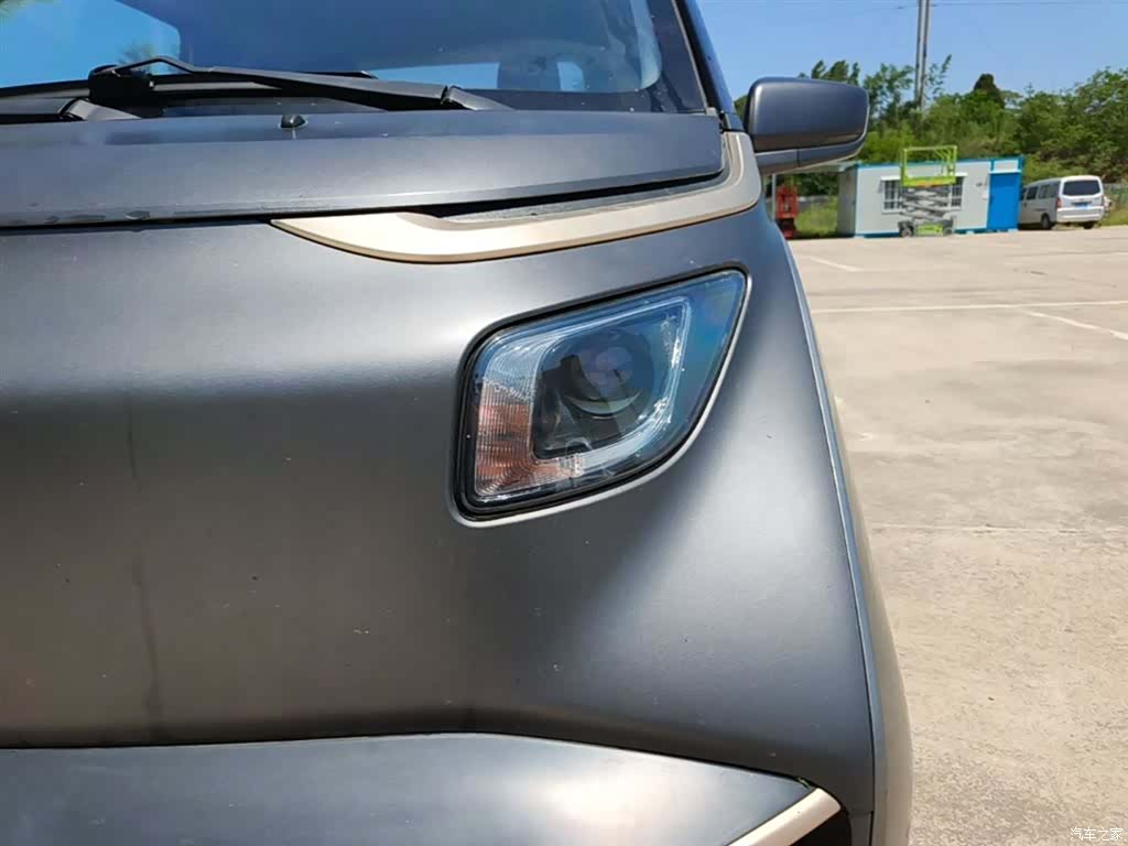 Wuling E200, 2019 24