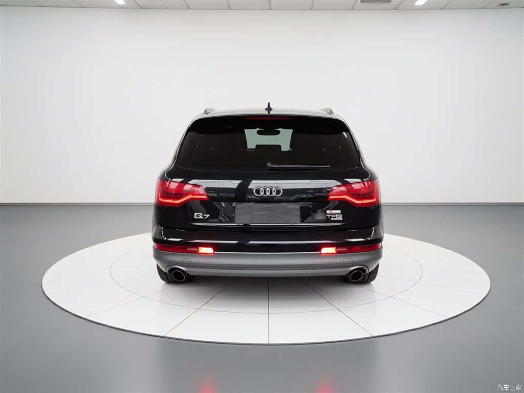 Audi Q7, 2015 4